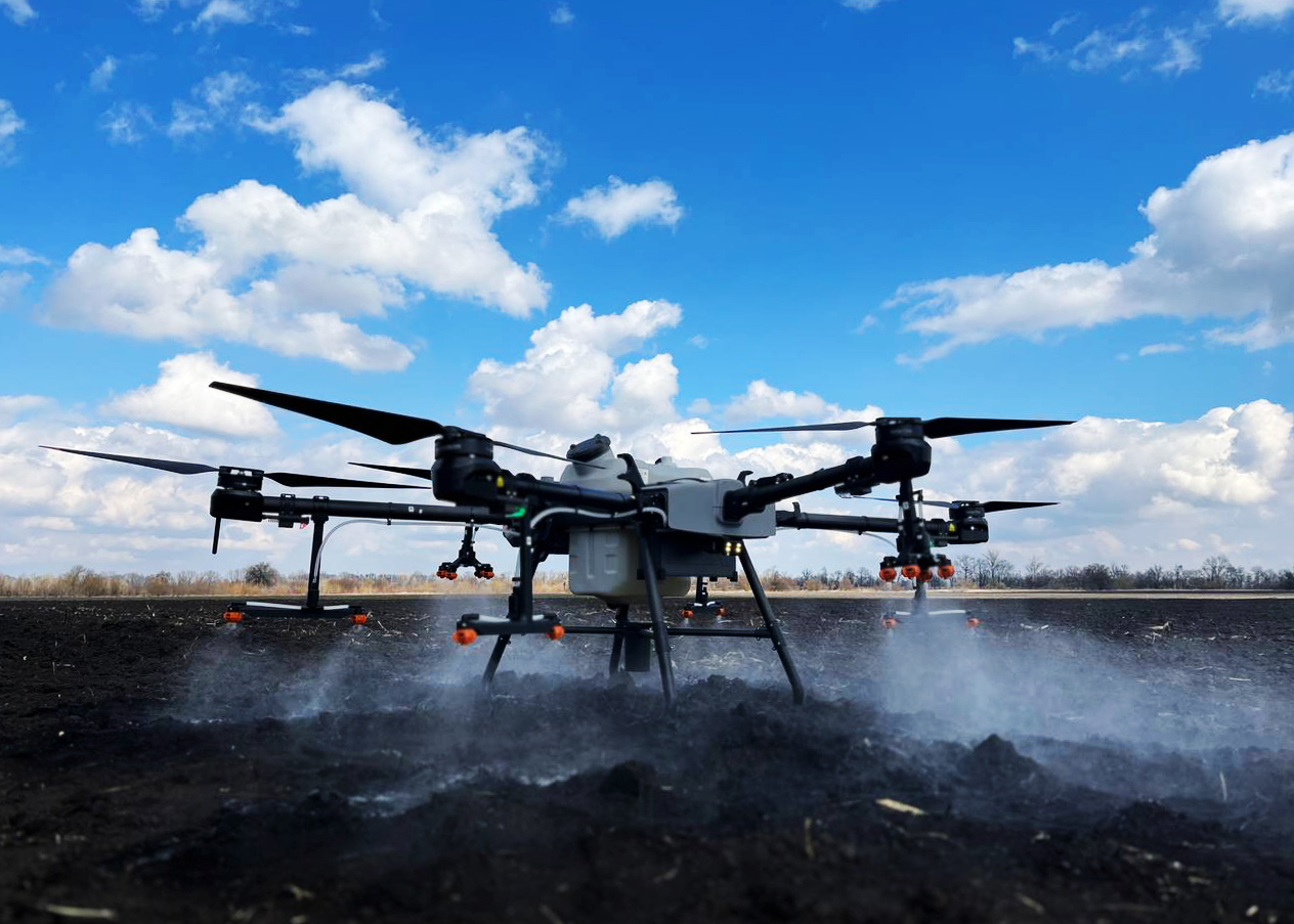 Фото робочого процесу Agro Avia 10